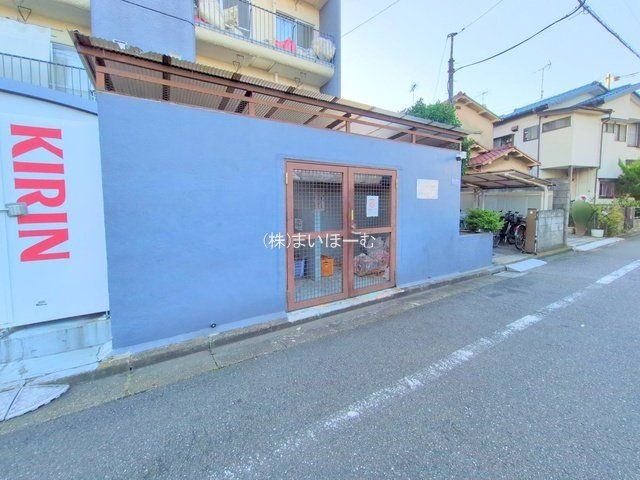 ��ʌ�����s���L1���ڂ̒��Ã}���V�����̌��n�O�ώʐ^