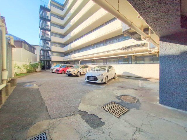 ��ʌ�����s���L1���ڂ̒��Ã}���V�����̌��n�O�ώʐ^