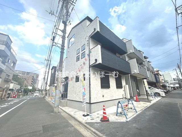 ��ʌ�����s��1���ڂ̐V�z��ˌ��Ă̌��n�O�ώʐ^