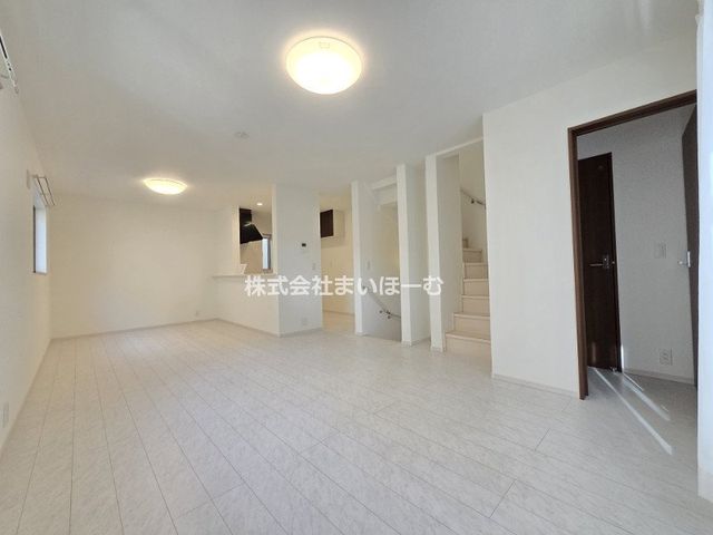 ��ʌ�����s��2���ڂ̒��È�ˌ��Ẵ��r���O