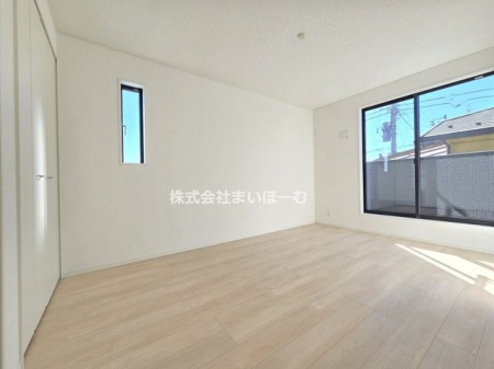 ��ʌ�����s������3���ڂ̐V�z��ˌ��Ă̂��̑�����