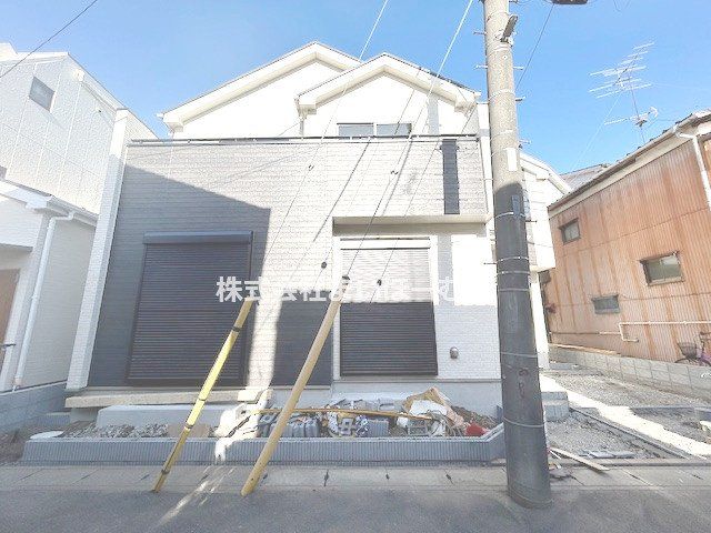 ��ʌ�����s����2���ڂ̐V�z��ˌ��Ă̌��n�O�ώʐ^