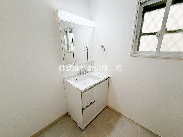 ��ʌ��������܎s������{����5���ڂ̒��È�ˌ��Ă̐��ʑ�E���ʏ�