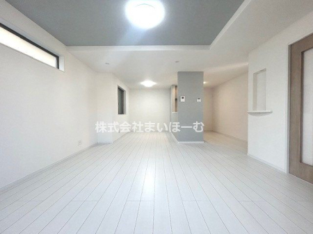 ��ʌ�����s�Œ��c1���ڂ̐V�z��ˌ��Ẵ��r���O