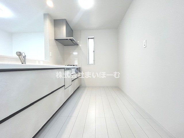 ��ʌ�����s�Œ��c1���ڂ̐V�z��ˌ��ẴL�b�`��