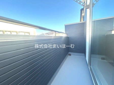 ��ʌ�����s��O��2���ڂ̐V�z��ˌ��Ẵo���R�j�[