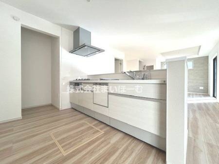 ��ʌ�����s�Œˌ�2���ڂ̐V�z��ˌ��ẴL�b�`��