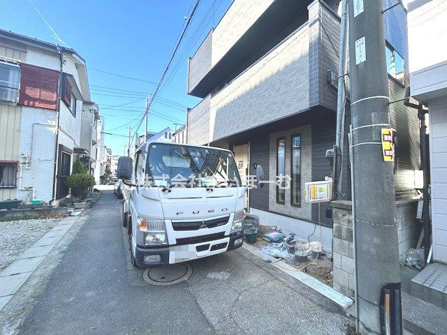 ��ʌ�����s�ŉ�2���ڂ̐V�z��ˌ��Ă̌��n�O�ώʐ^