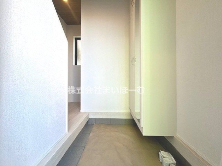 ��ʌ�����s�{�O��3���ڂ̐V�z��ˌ��Ă̌���