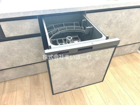 ��ʌ�����s�O��4���ڂ̐V�z��ˌ��Ă̂��̑�