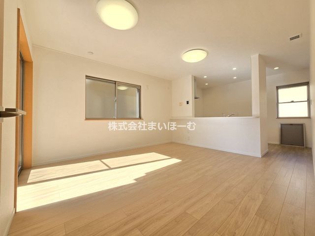 ��ʌ������s�k�J2���ڂ̒��È�ˌ��Ẵ��r���O