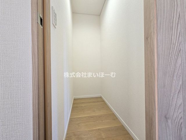 ��ʌ������s�J�˒�1818-3�̒��È�ˌ��Ă̎��[