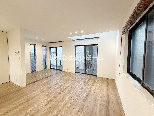 ��ʌ��n�s�ˉz6���ڂ̒��È�ˌ��Ẵ��r���O