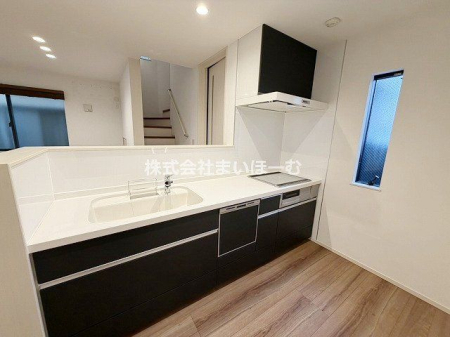 ��ʌ��n�s�ˉz6���ڂ̒��È�ˌ��ẴL�b�`��