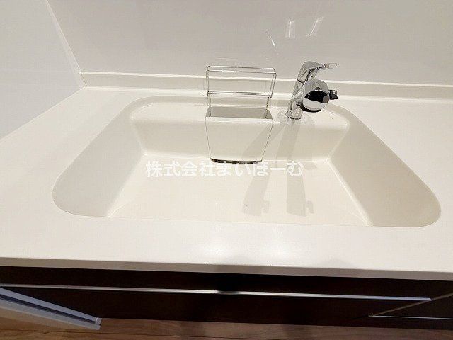 ��ʌ��n�s�ˉz6���ڂ̒��È�ˌ��ẴL�b�`��