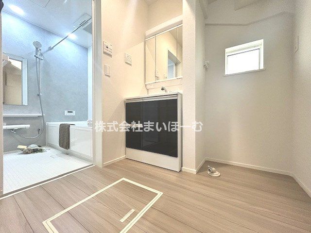 ��ʌ�����s�厚���s�̍��� �̐V�z��ˌ��Ă̐��ʑ�E���ʏ�