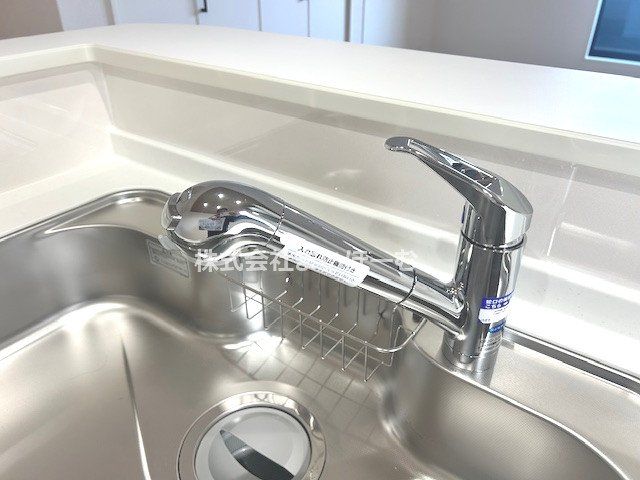 ��ʌ�����s���4���ڂ̐V�z��ˌ��Ă̂��̑�