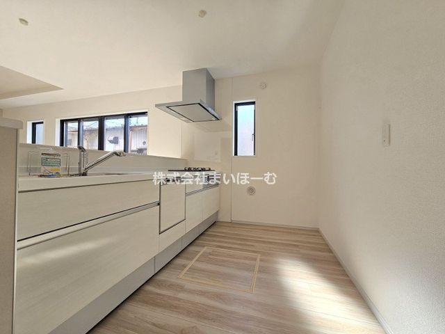 ��ʌ�����s�≺��2���ڂ̐V�z��ˌ��ẴL�b�`��