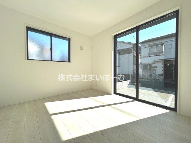 ��ʌ�����s����3���ڂ̐V�z��ˌ��Ă̂��̑�����