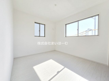 ��ʌ��������܎s�Y�a�搣����4���ڂ̐V�z��ˌ��Ă̂��̑�����