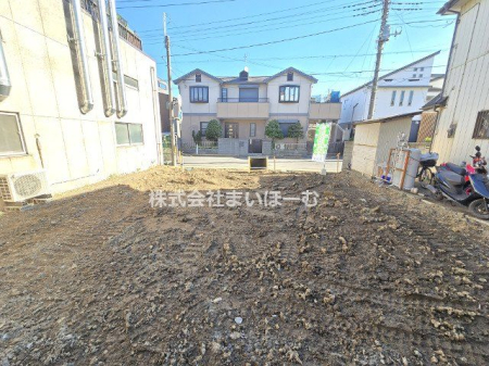 ��ʌ�����s�씵���J2���ڂ̐V�z��ˌ��Ă̌��n�O�ώʐ^