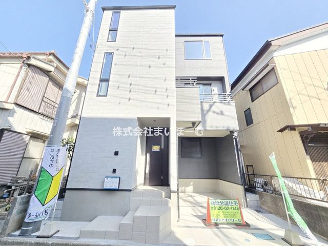 ��ʌ�����s������1���ڂ̐V�z��ˌ��Ă̌��n�O�ώʐ^