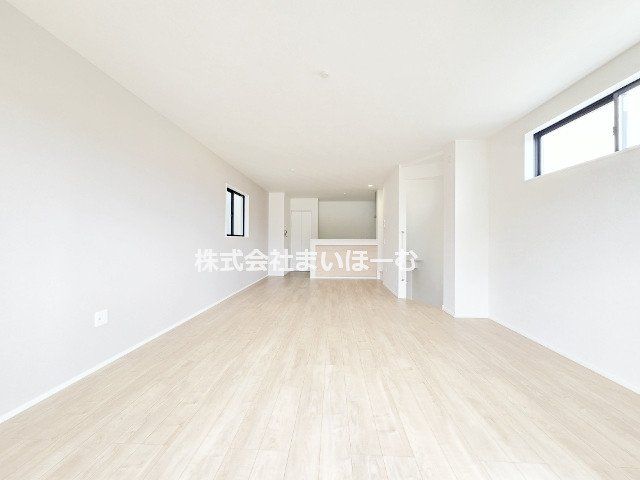 ��ʌ�����s������2���ڂ̐V�z��ˌ��Ẵ��r���O