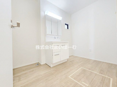 ��ʌ�����s������2���ڂ̐V�z��ˌ��Ă̐��ʑ�E���ʏ�