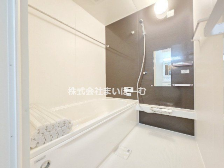 ��ʌ�����s������2���ڂ̐V�z��ˌ��Ă̗���