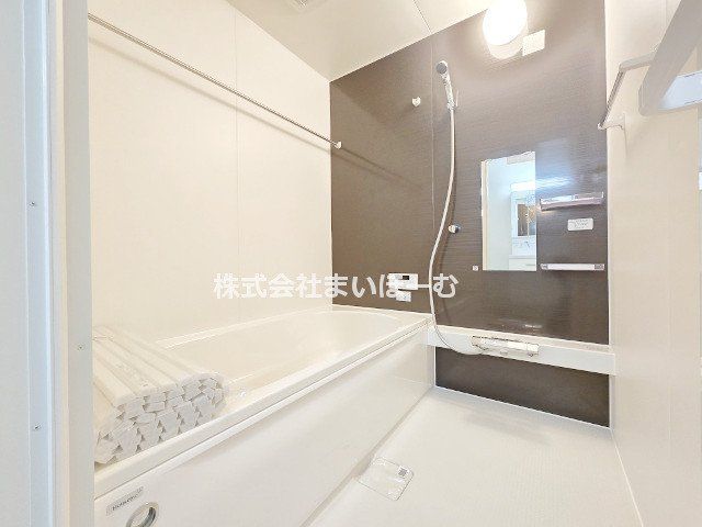 ��ʌ�����s������2���ڂ̐V�z��ˌ��Ă̗���