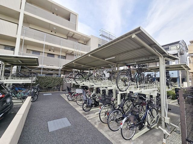 ��ʌ�����s�≺��3���ڂ̒��Ã}���V�����̂��̑�