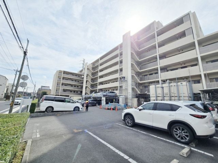 ��ʌ�����s�≺��3���ڂ̒��Ã}���V�����̌��n�O�ώʐ^