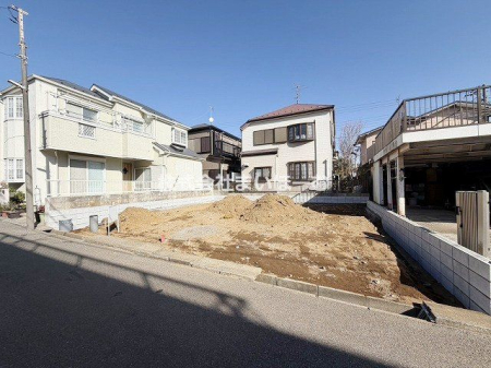 ��t���D���s�K�u���8���ڂ̐V�z��ˌ��Ă̌��n�O�ώʐ^