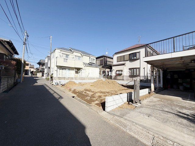 ��t���D���s�K�u���8���ڂ̐V�z��ˌ��Ă̌��n�O�ώʐ^