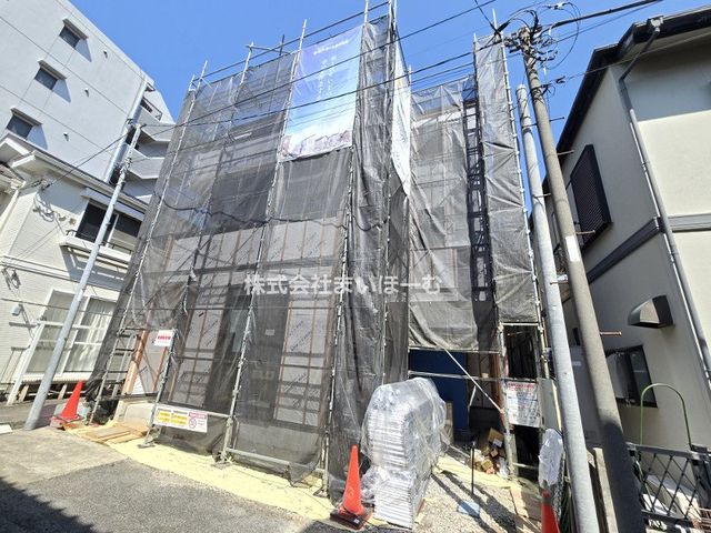 ��ʌ�����s�씵���J4���ڂ̐V�z��ˌ��Ă̌��n�O�ώʐ^