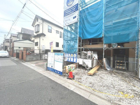 ��ʌ�����s��ؐ�1���ڂ̐V�z��ˌ��Ă̌��n�O�ώʐ^