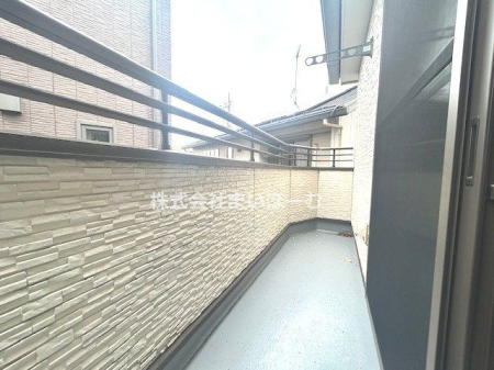 ��ʌ�����s�Ԉ�3���ڂ̒��È�ˌ��Ẵo���R�j�[