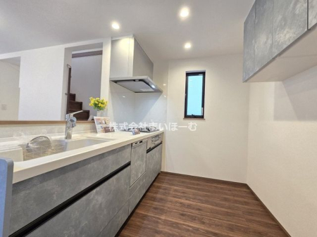 �����s�k�搼���u2���ڂ̐V�z��ˌ��ẴL�b�`��