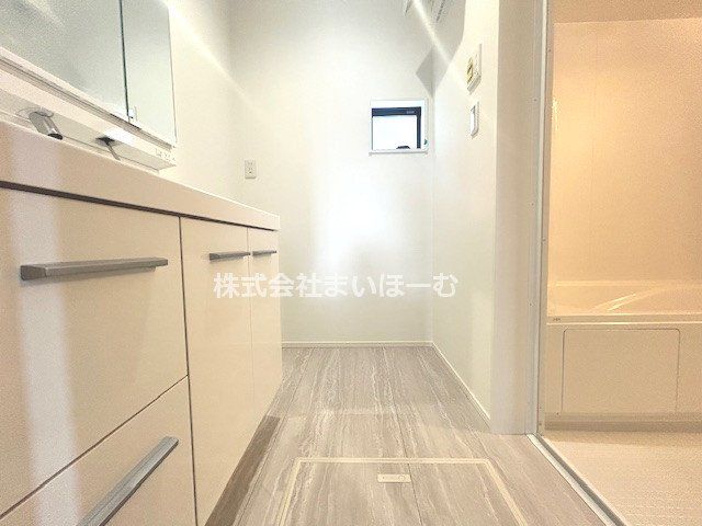 ��ʌ�����s�厚�V�x �̐V�z��ˌ��Ă̐��ʑ�E���ʏ�