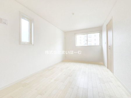 ��ʌ�����s�{��1���ڂ̐V�z��ˌ��Ă̂��̑�����