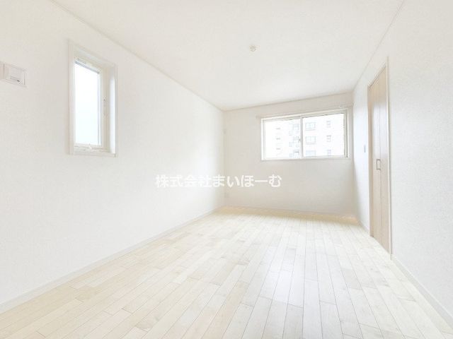 ��ʌ�����s�{��1���ڂ̐V�z��ˌ��Ă̂��̑�����