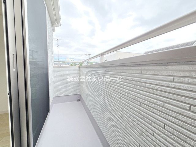 ��ʌ�����s�{��1���ڂ̐V�z��ˌ��Ẵo���R�j�[