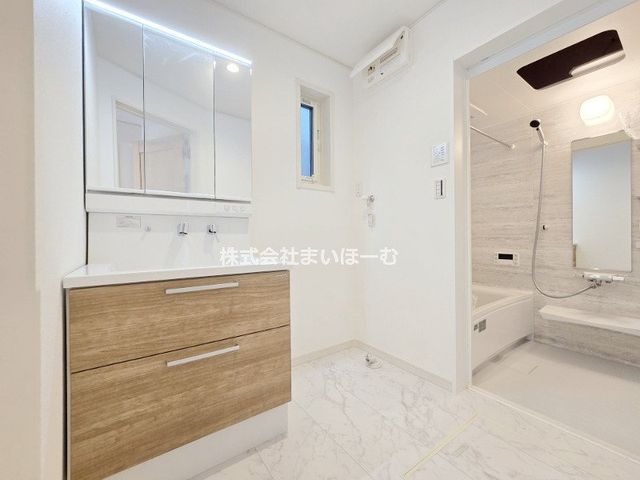 ��ʌ�����s�{��1���ڂ̐V�z��ˌ��Ă̐��ʑ�E���ʏ�