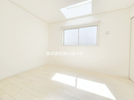 �����s�k��ԉH��3���ڂ̐V�z��ˌ��Ă̂��̑�����