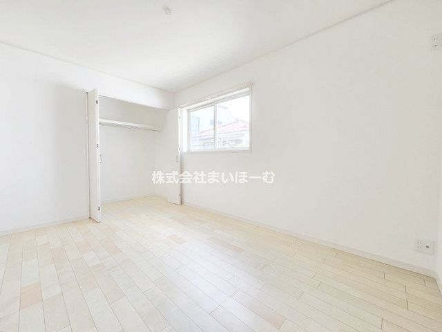 �����s�k��ԉH��3���ڂ̐V�z��ˌ��Ă̂��̑�����