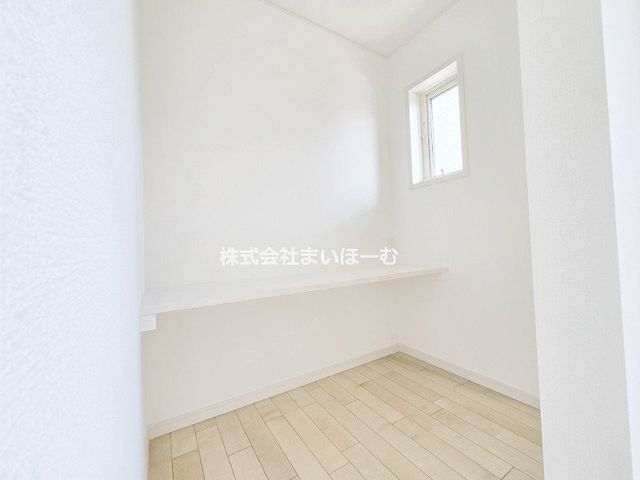 �����s�k��ԉH��3���ڂ̐V�z��ˌ��Ă̂��̑�����