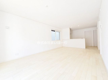 �����s�k��ԉH��3���ڂ̐V�z��ˌ��Ẵ��r���O