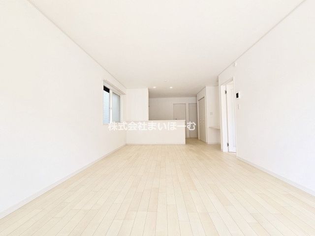 �����s�k��ԉH��3���ڂ̐V�z��ˌ��Ẵ��r���O